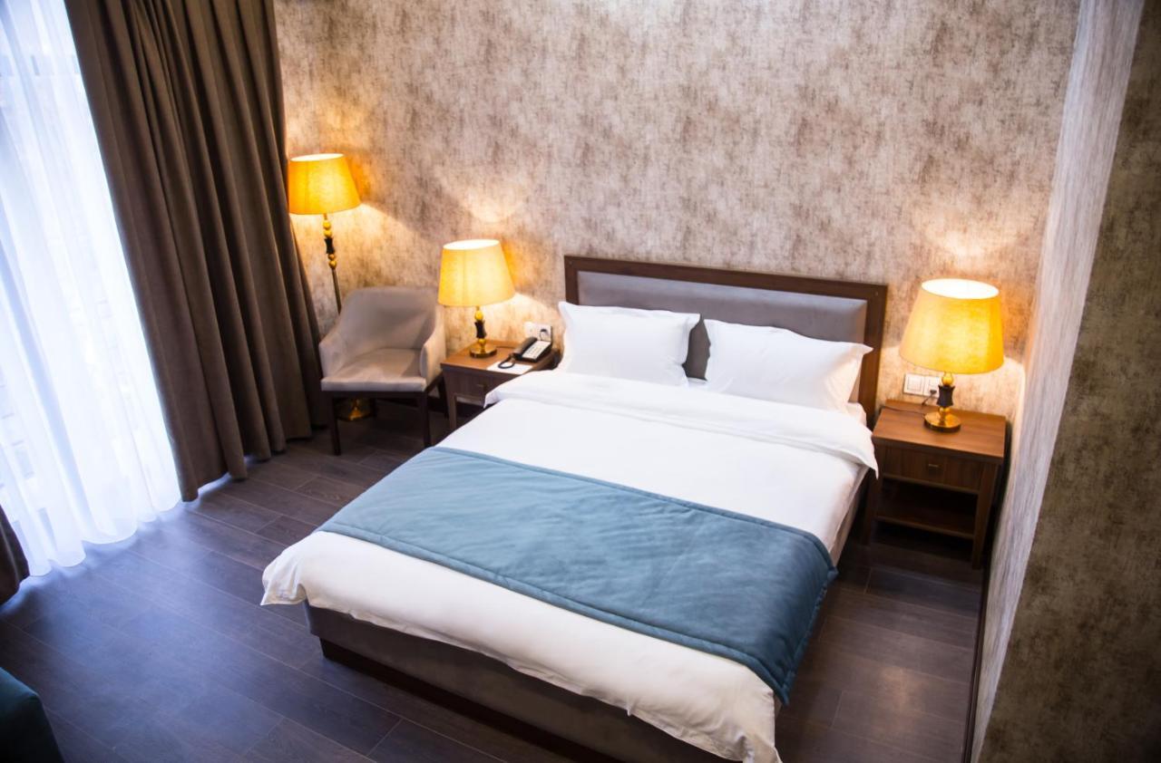 Macara Sheki City Hotel エクステリア 写真